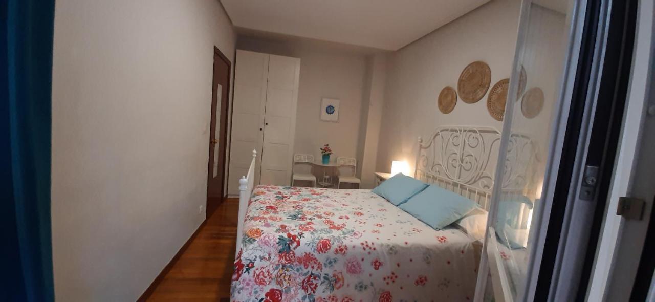 Apartamento Costa Vasca Las Arenas Getxo Exterior foto